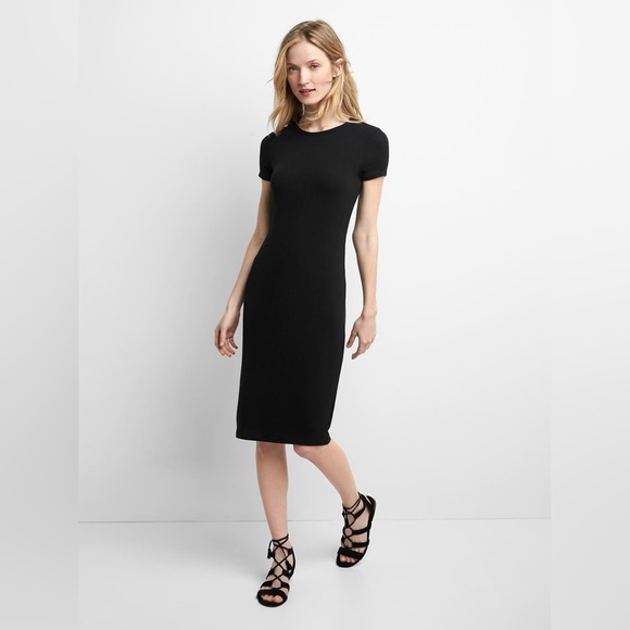 GAP Dresses & Skirts - GAP - Black Midi rib-knit Dress with short sleeves. Lined. LARGE & XL